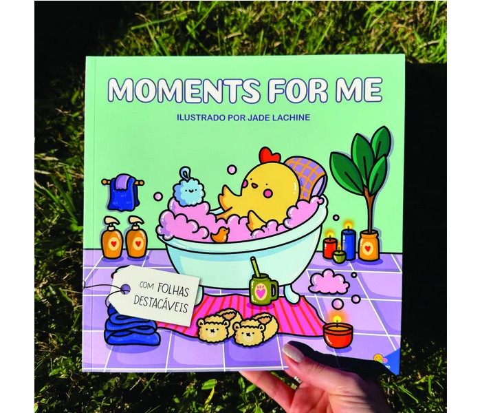 LIVRO BRINQUEDO PEDAGÓGICO MOMENTS FOR ME